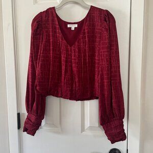 Blu Pepper Womens Burgundy Cut Off Long Sleeved Blouse Size M Medium P3